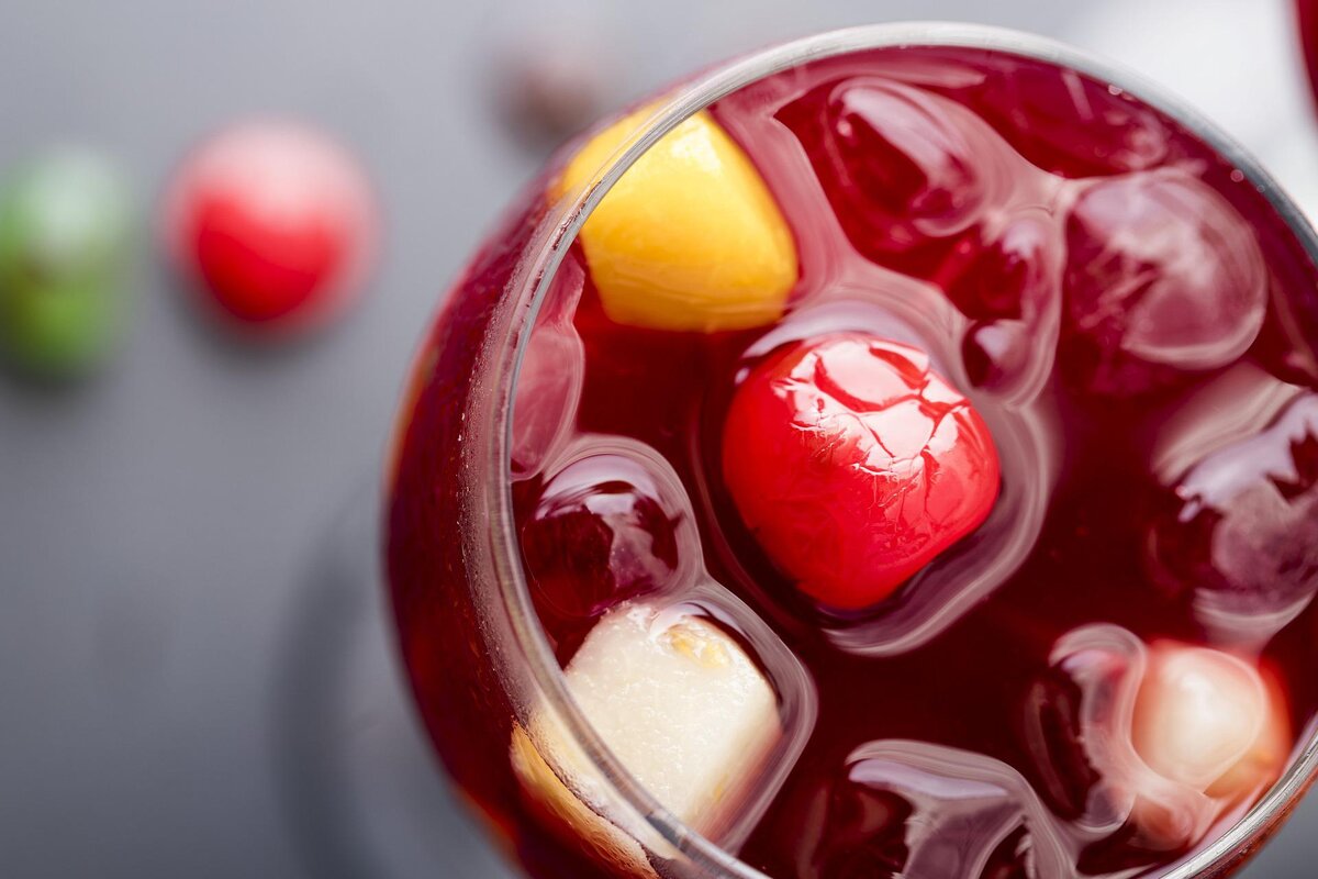 make your own sangria with this delicious recipe