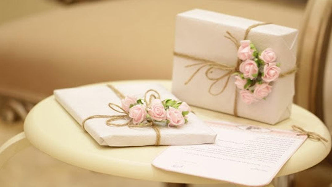 Wedding Gifts For Women: Best Wedding Gift Ideas for Women